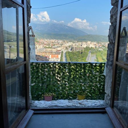 Aria Baci Guest House بيرات المظهر الخارجي الصورة