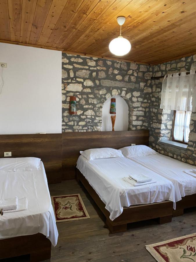Aria Baci Guest House بيرات المظهر الخارجي الصورة