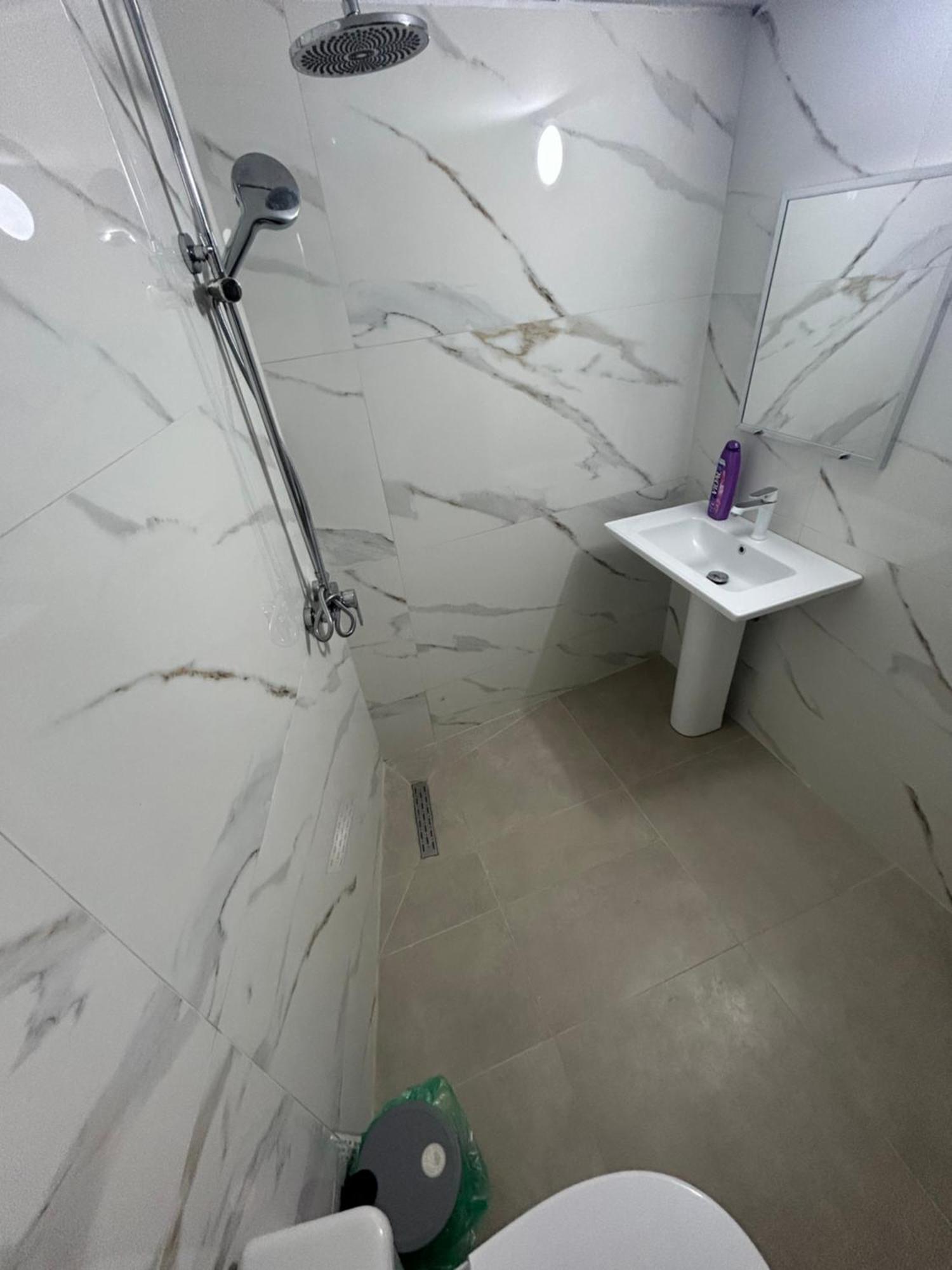 Aria Baci Guest House بيرات المظهر الخارجي الصورة